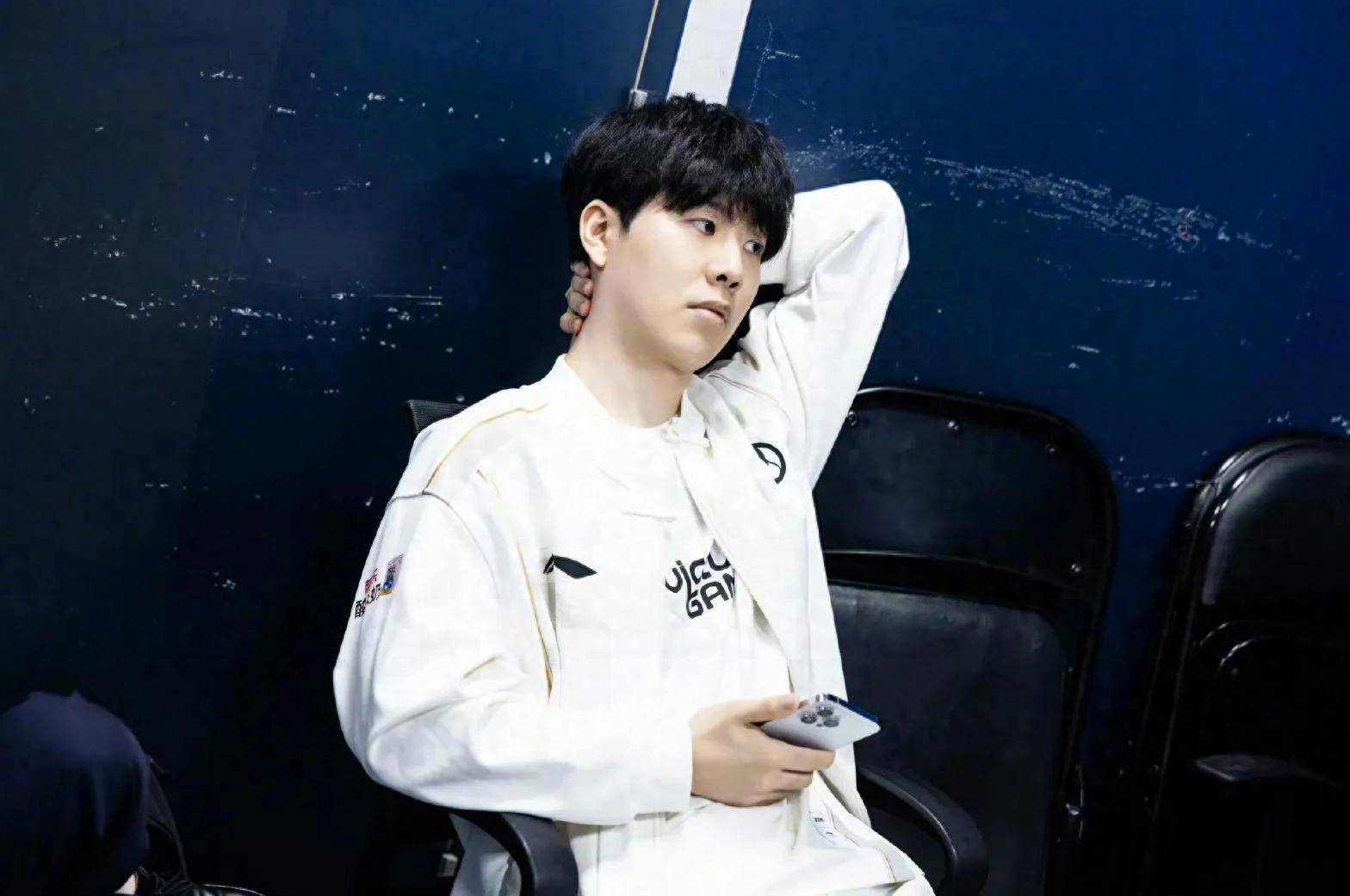 FaZe Clan vs Complexity Gaming 比赛预测和分析 - ESL Pro League 第20赛季季后赛